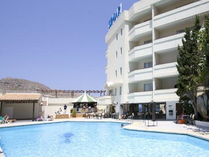 Globales Simar Hotel Cala San Vicente  Exterior photo