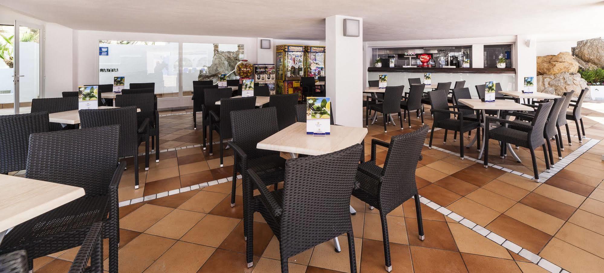 Globales Simar Hotel Cala San Vicente  Exterior photo