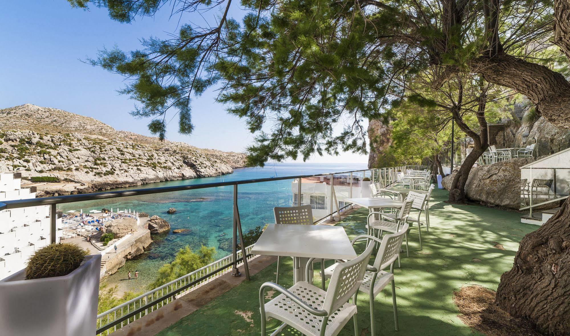 Globales Simar Hotel Cala San Vicente  Exterior photo